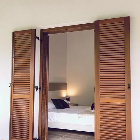 A Due Passi Da Bellagio Lake View House With Garden Onno